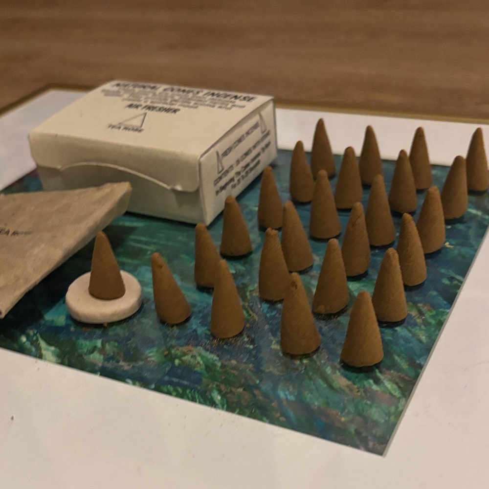 Gifts for Anyone🎁 Nepal Tea Rose Incense Cones with Holder